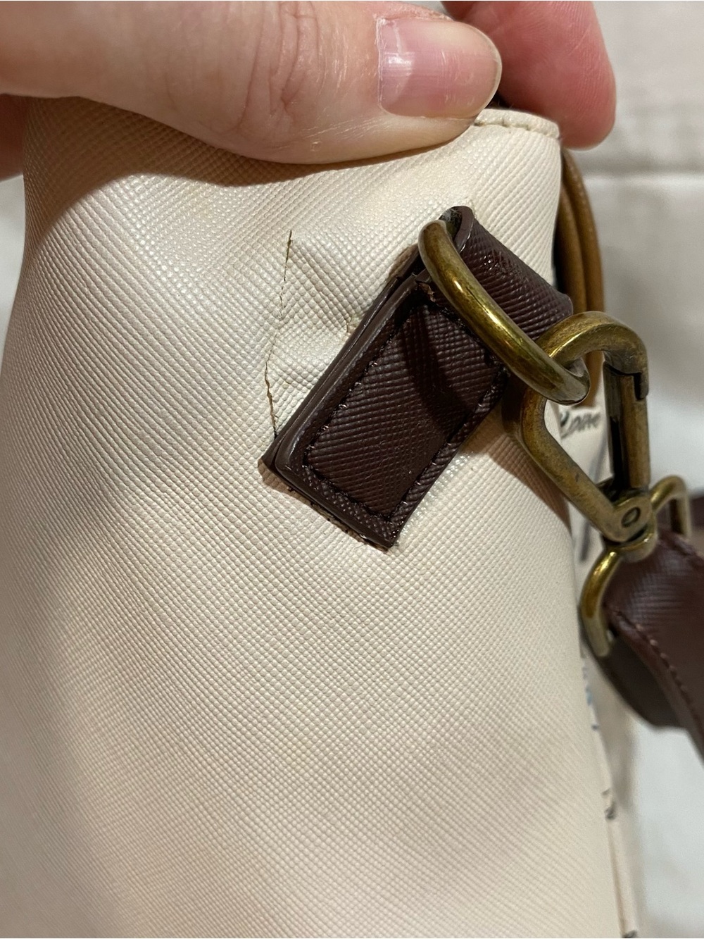 Disney Loungefly Alice in Wonderland Tan & Cream Crossbody Satchel READ - Picture 7 of 14